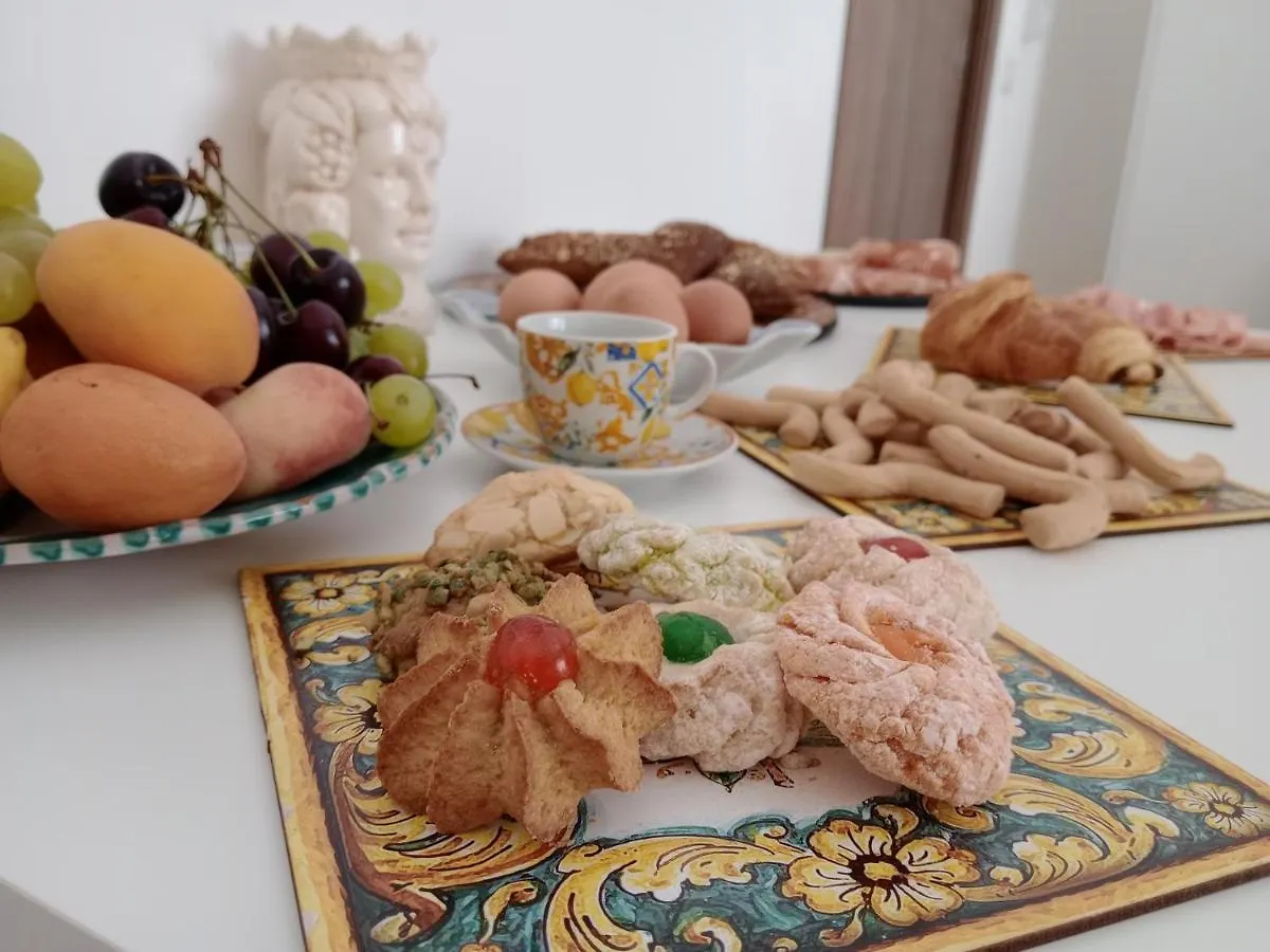 Nocleg ze śniadaniem Bed and Breakfast La Valigia Sul Letto Katania